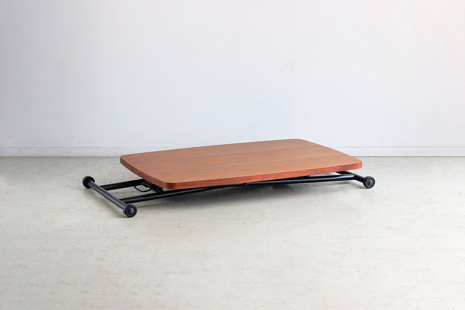 ヴォール リフトテーブル