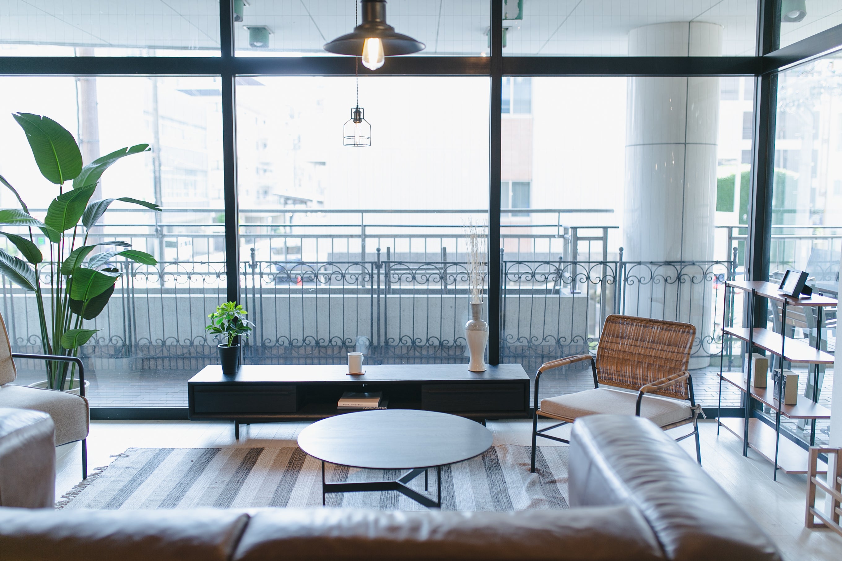 ラウンドテーブル