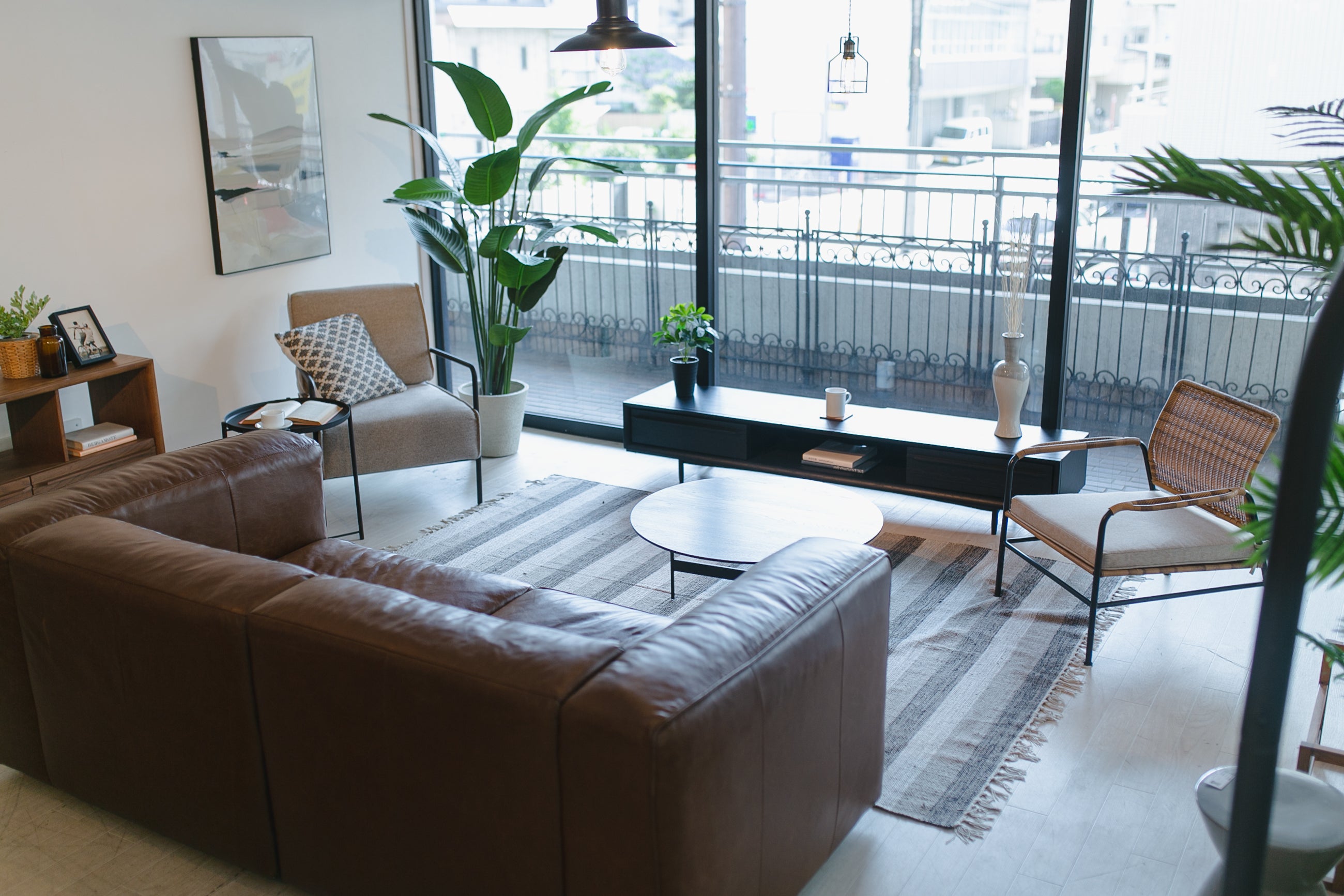 ラウンドテーブル