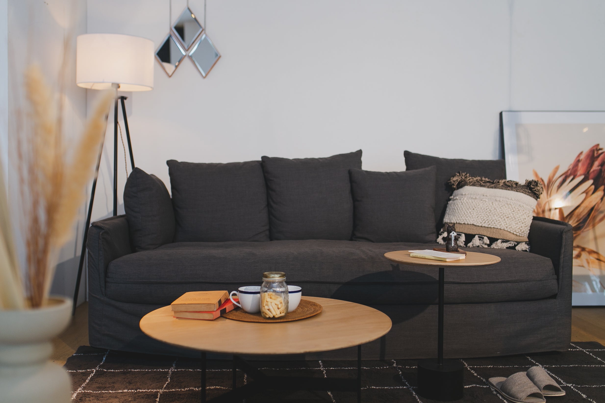 ラウンドテーブル