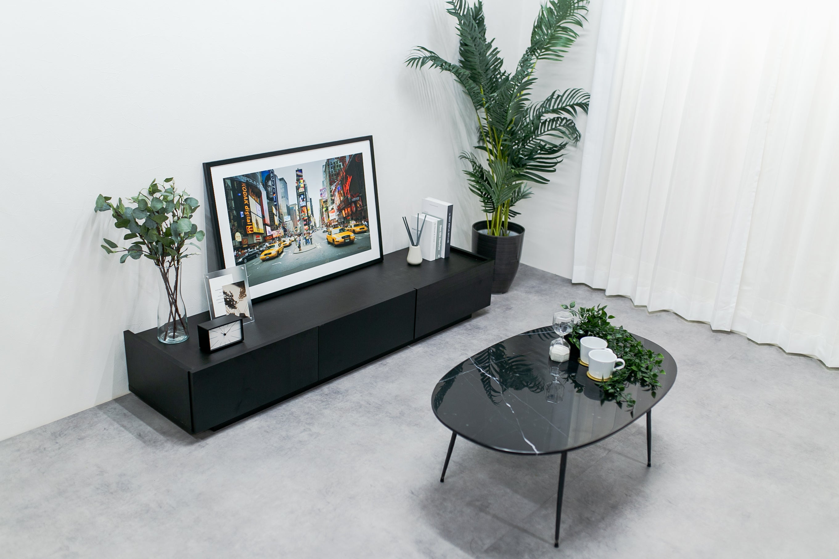 チケ リビングテーブル