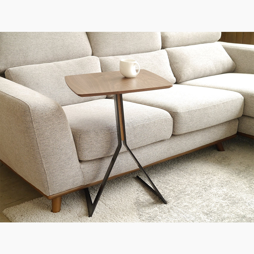 フェイ サイドテーブル