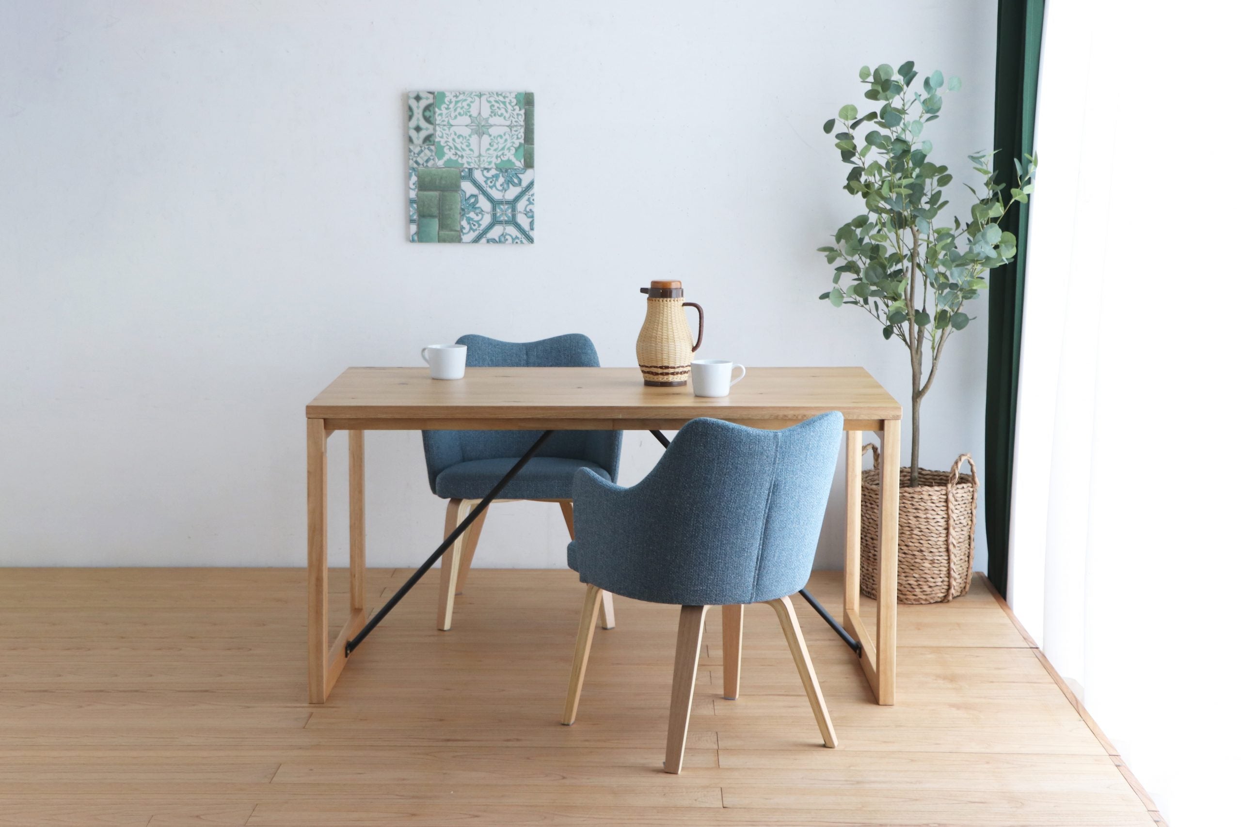 ハウタ 140ダイニングテーブル