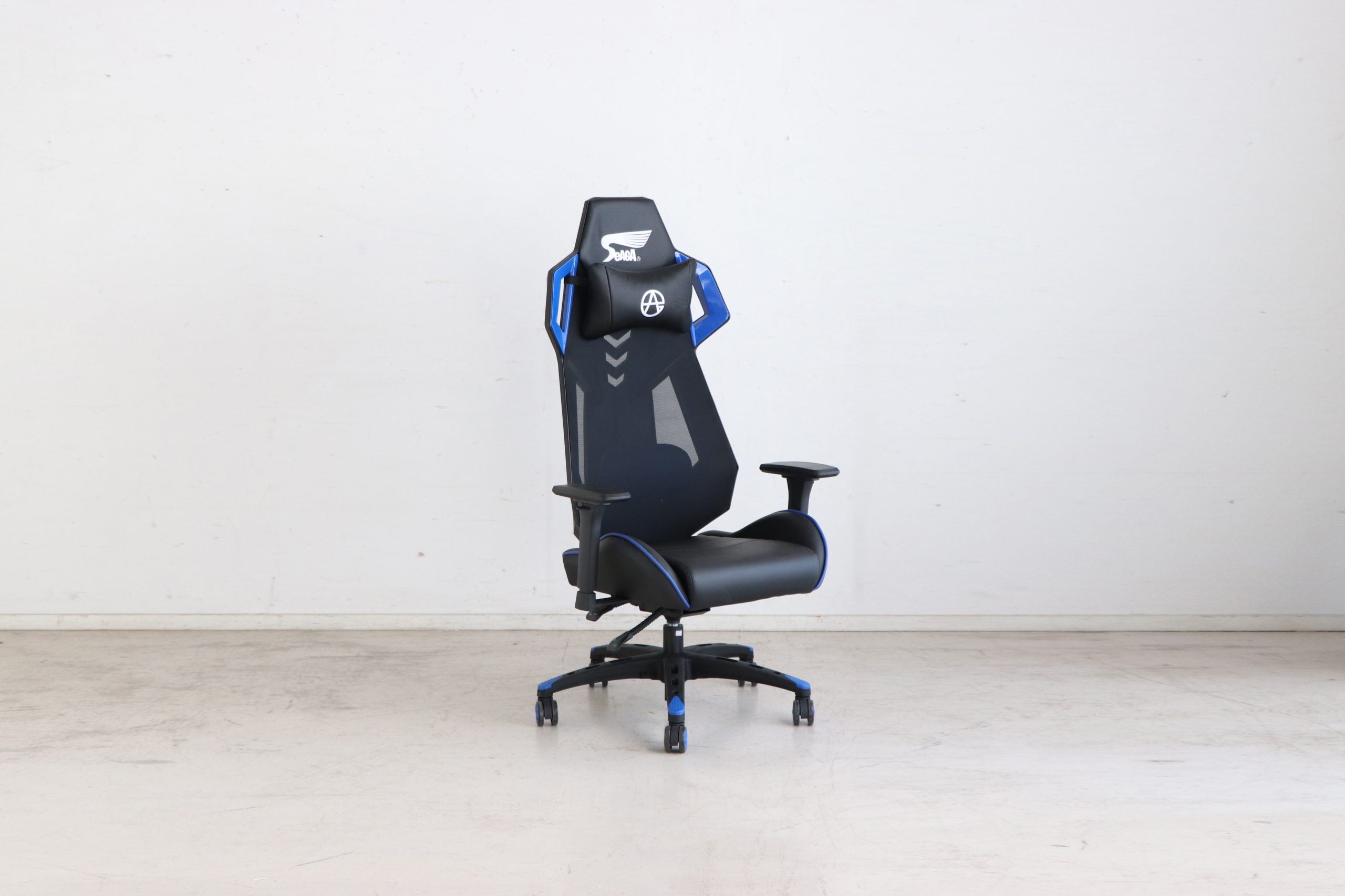 SeAGA-02 ゲーミングチェア
