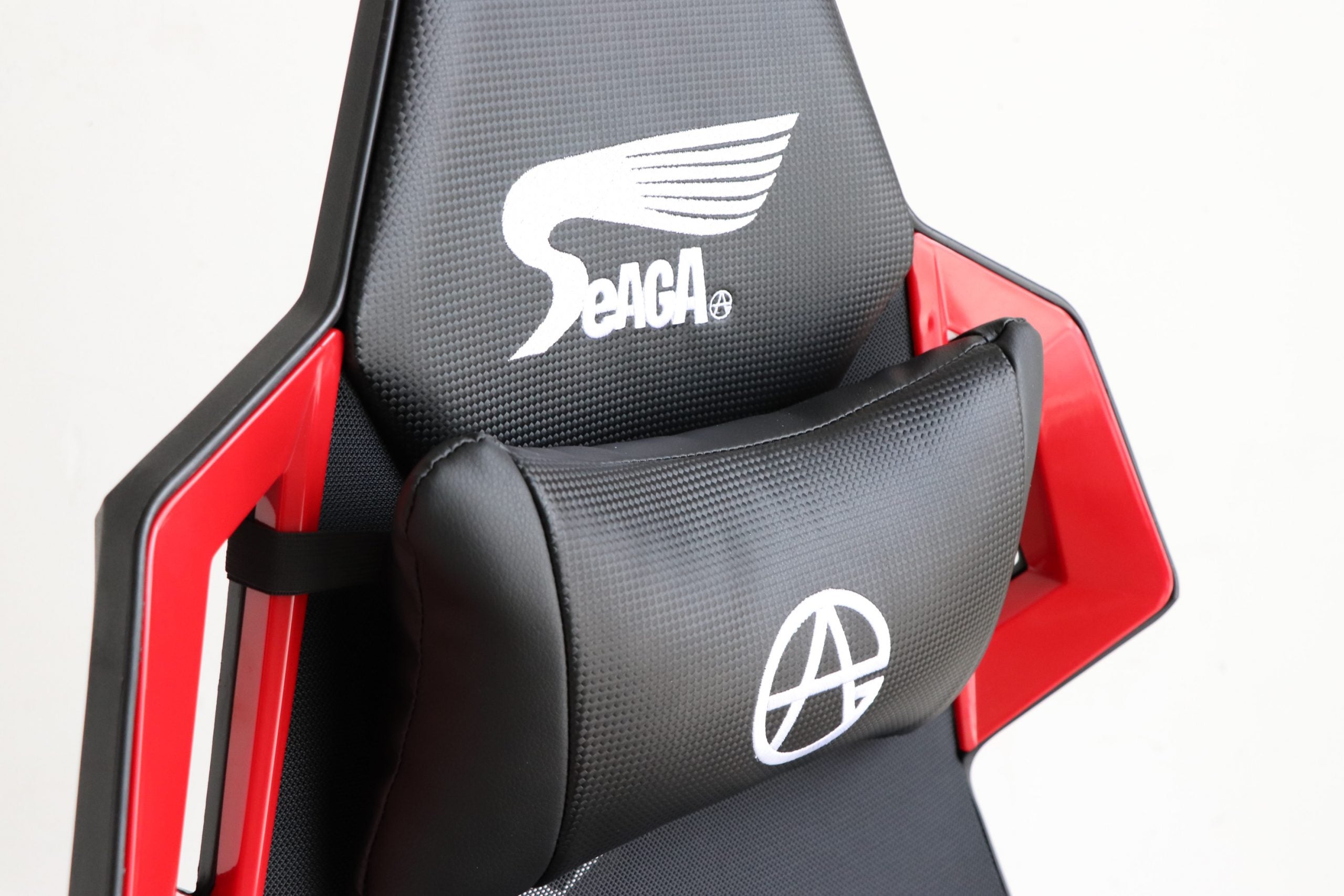 SeAGA-02 ゲーミングチェア