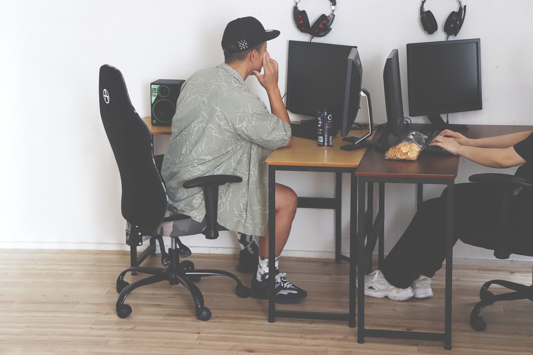 SeAGA-01 ゲーミングチェア