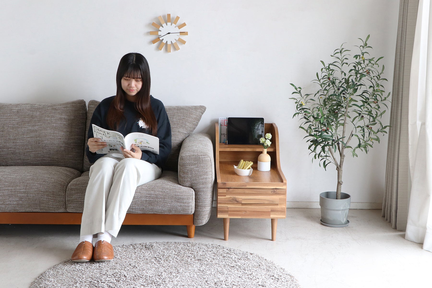 アルグ サイドテーブル