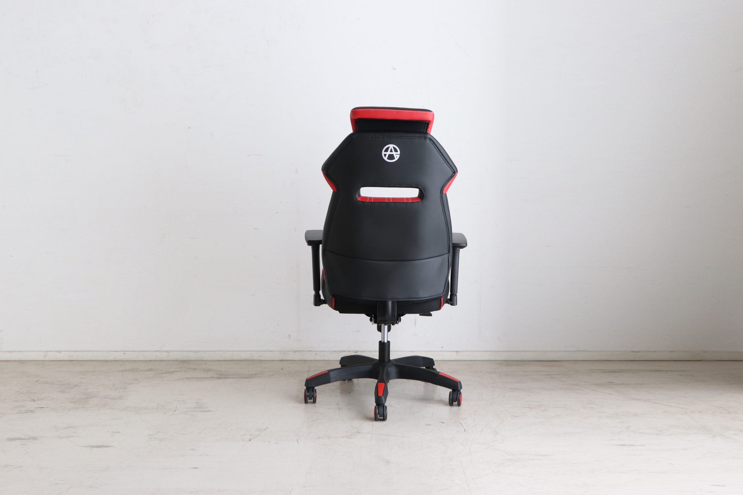 SeAGA-05 ゲーミングチェア