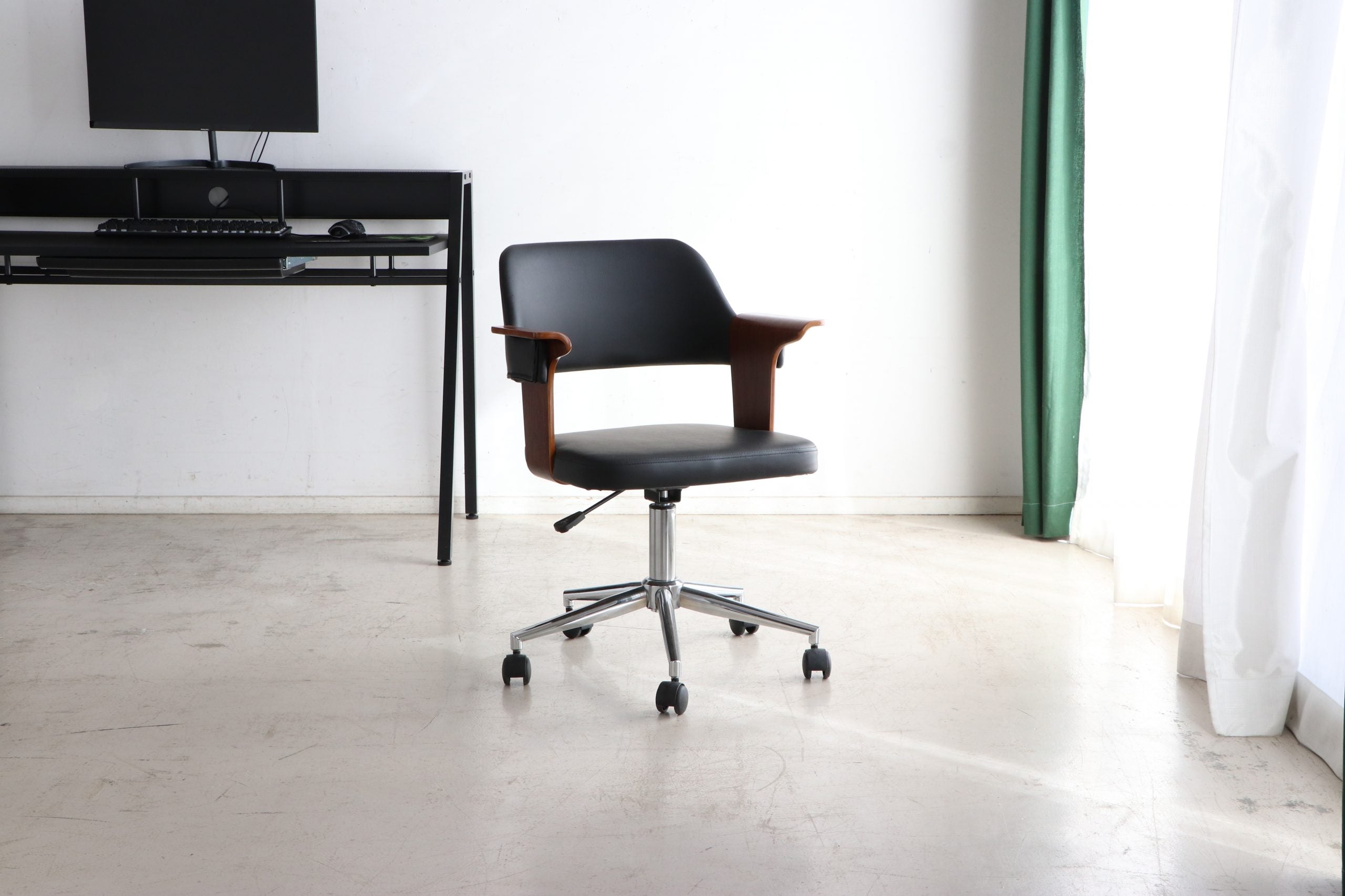 エイル オフィスチェア