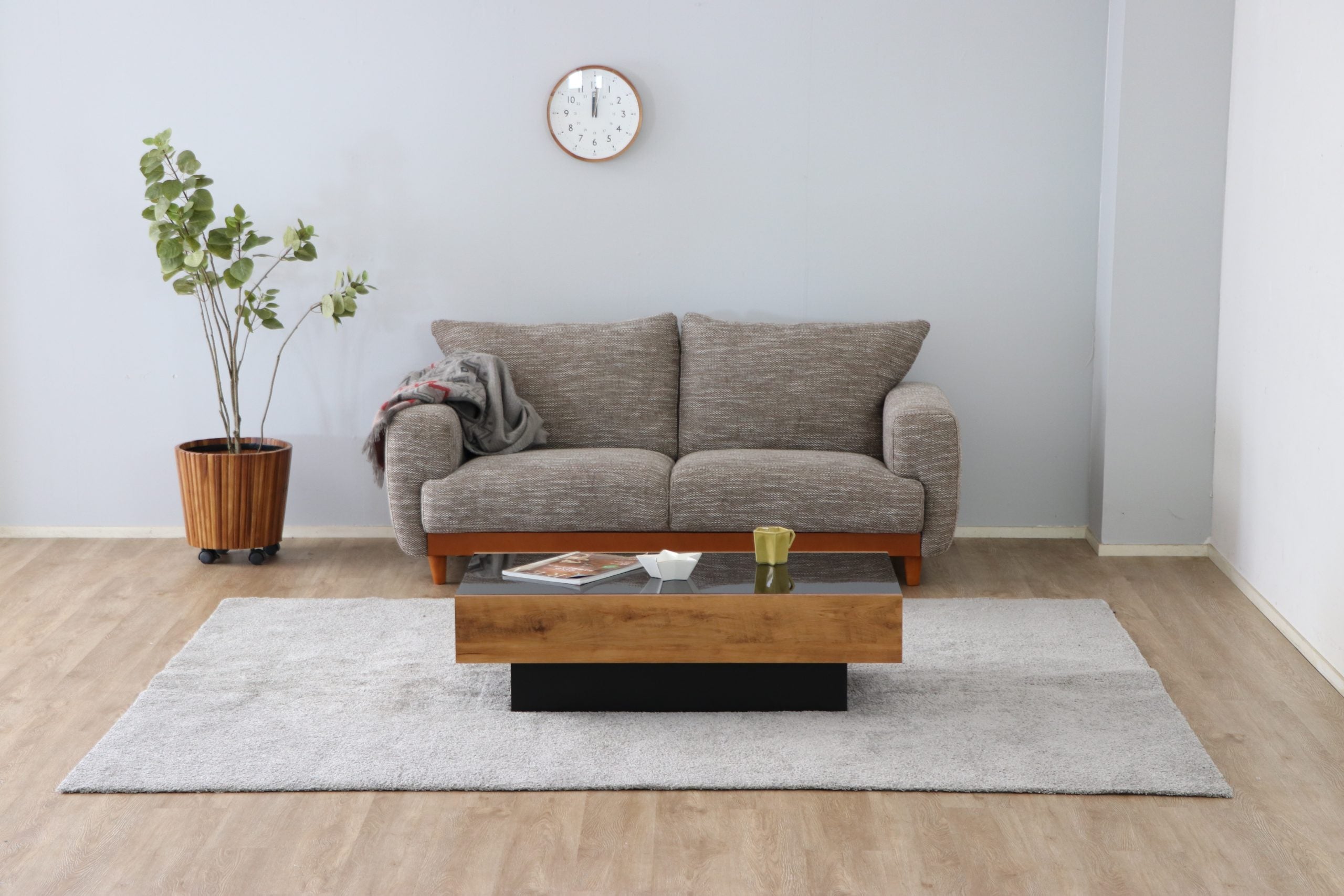 ネイツ センタテーブル