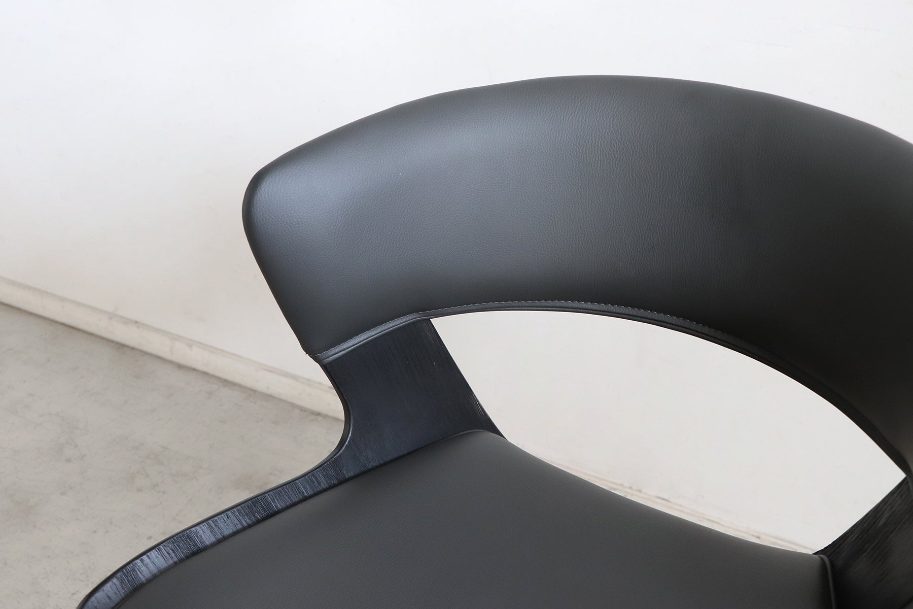 TMルシア ラウンドチェア