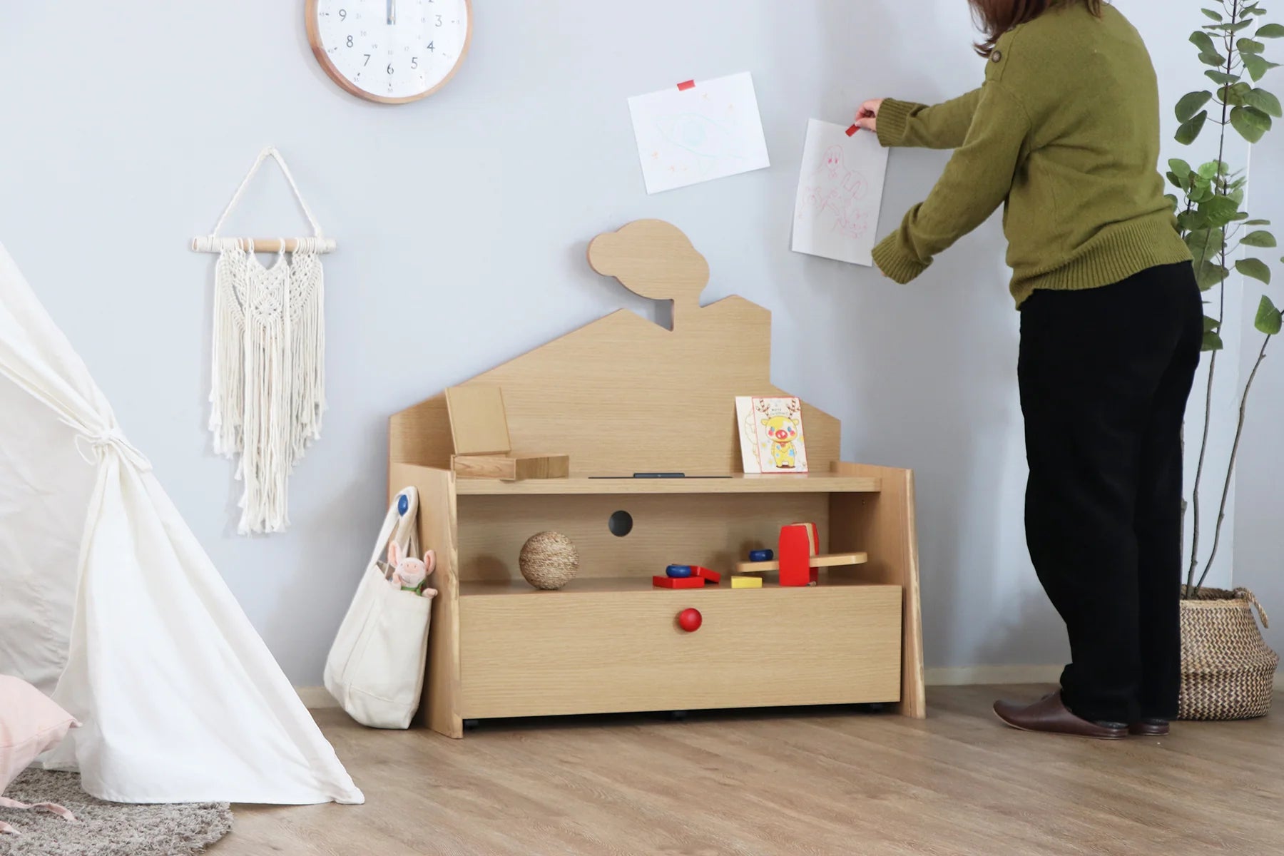 ちぃも おうちタブレットスタンド付収納