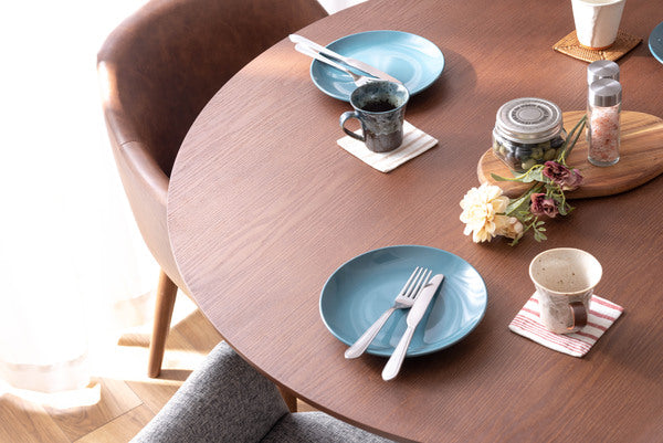 カラメリ 円形ダイニングテーブル