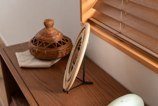 ラタンミラー スタンド付き