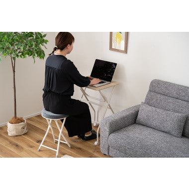 キャスター付フォールディングテーブル