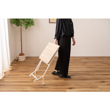 キャスター付フォールディングテーブル