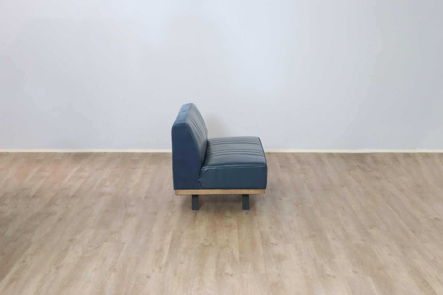 UPプーリー LDソファ R