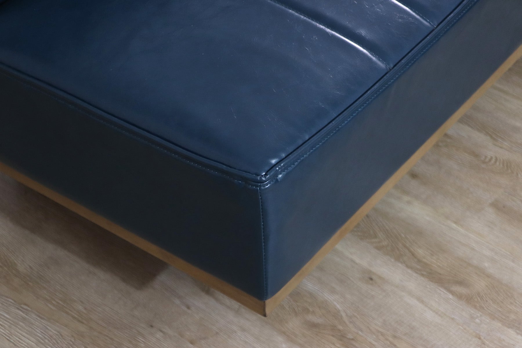 UPプーリー LDソファ R