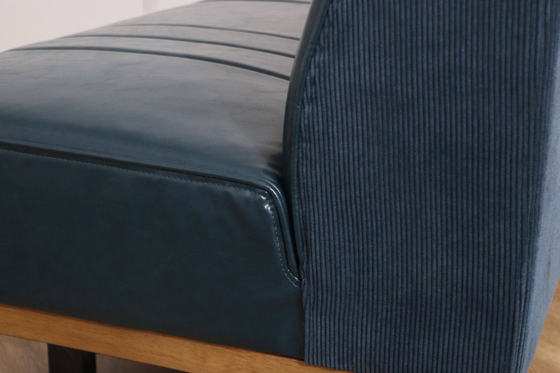 UPプーリー LDソファ R