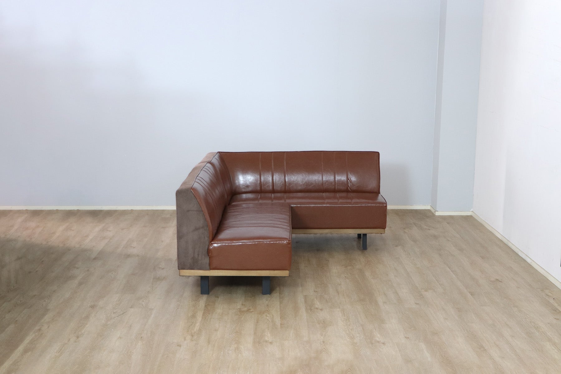 UPプーリー LDソファ R