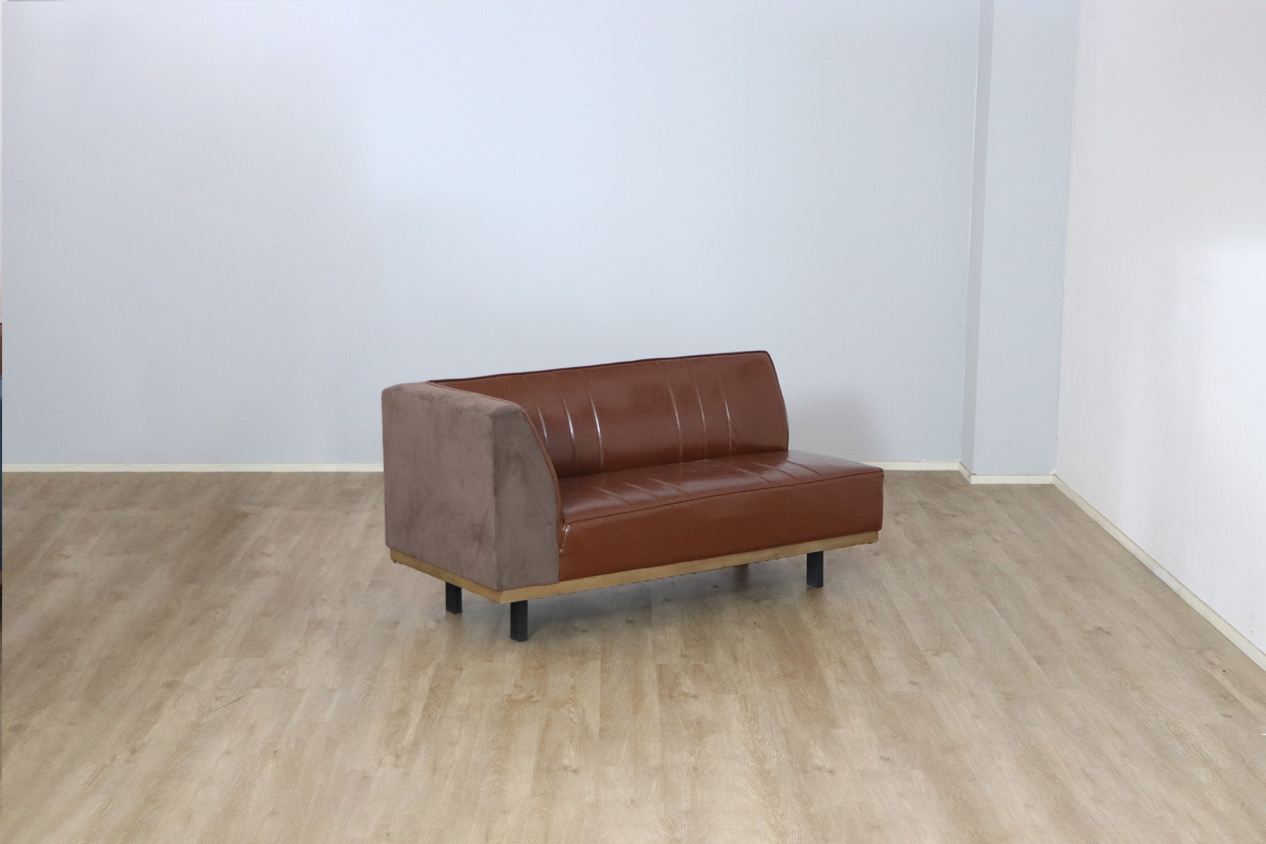 UPプーリー LDソファ R