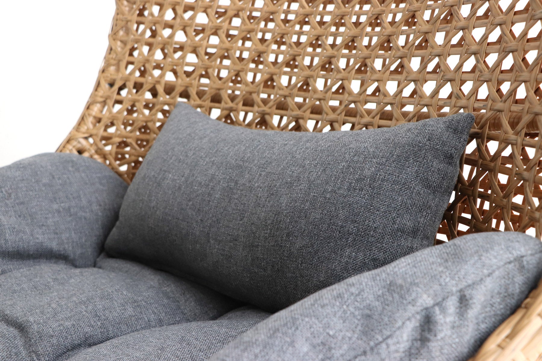 リゾネア パーソナルチェア オットマン付き