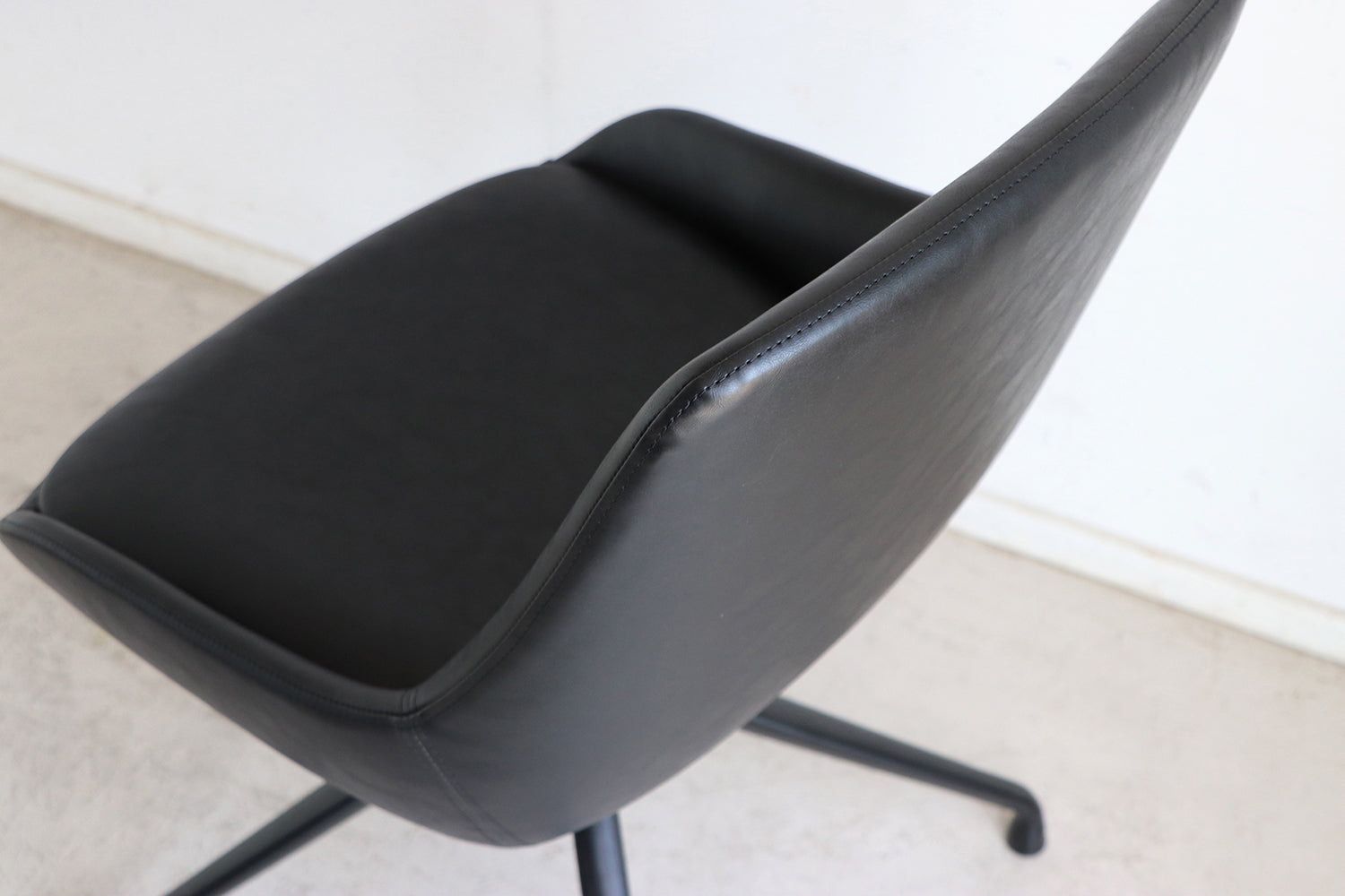 エデル ラウンドチェア