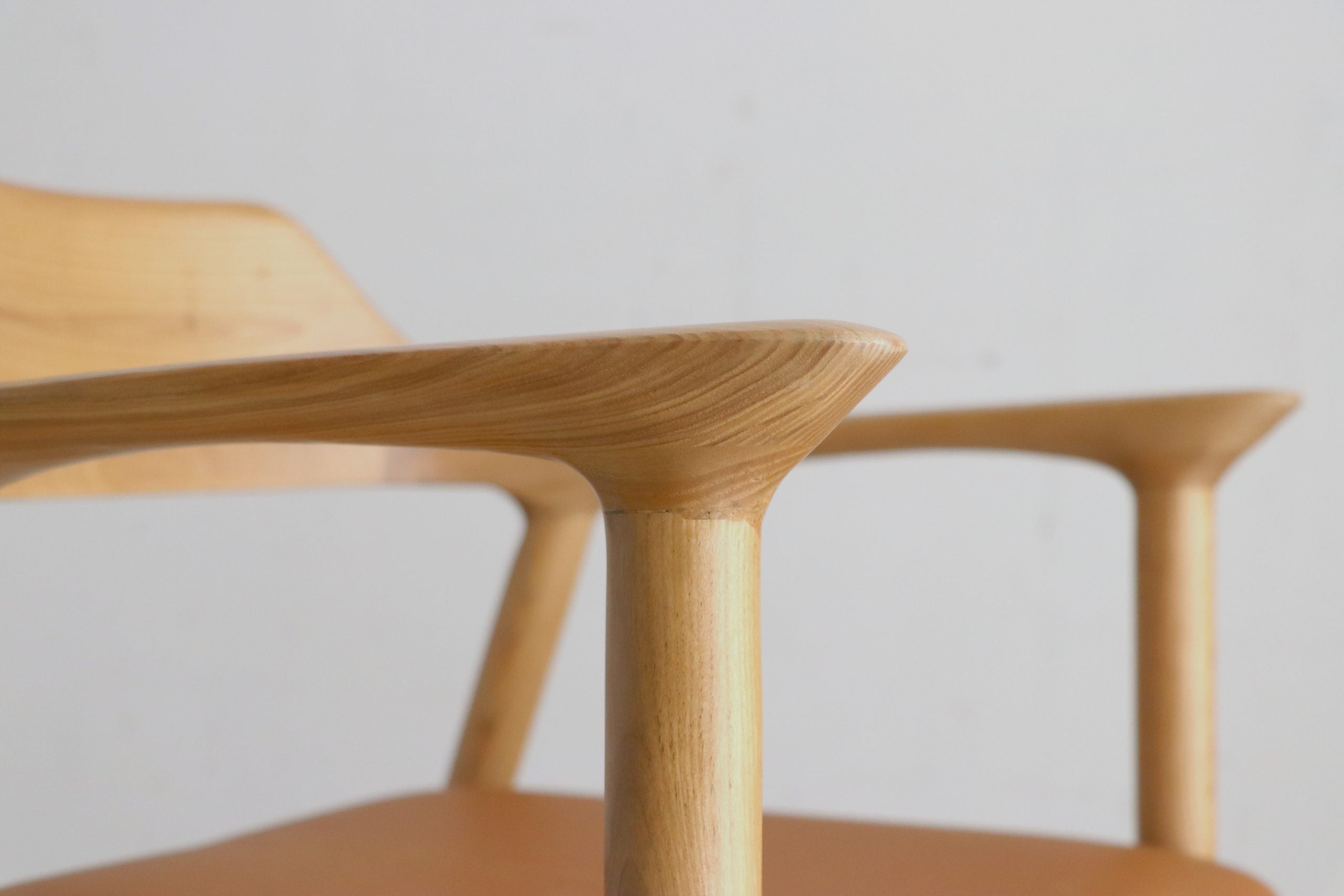 YT-010 回転チェア