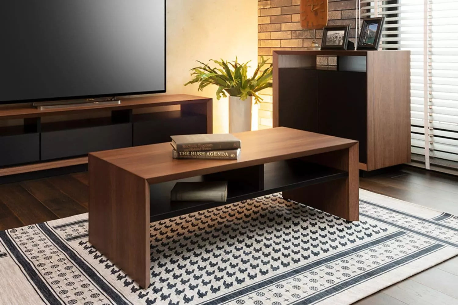 フォルス リビングテーブル