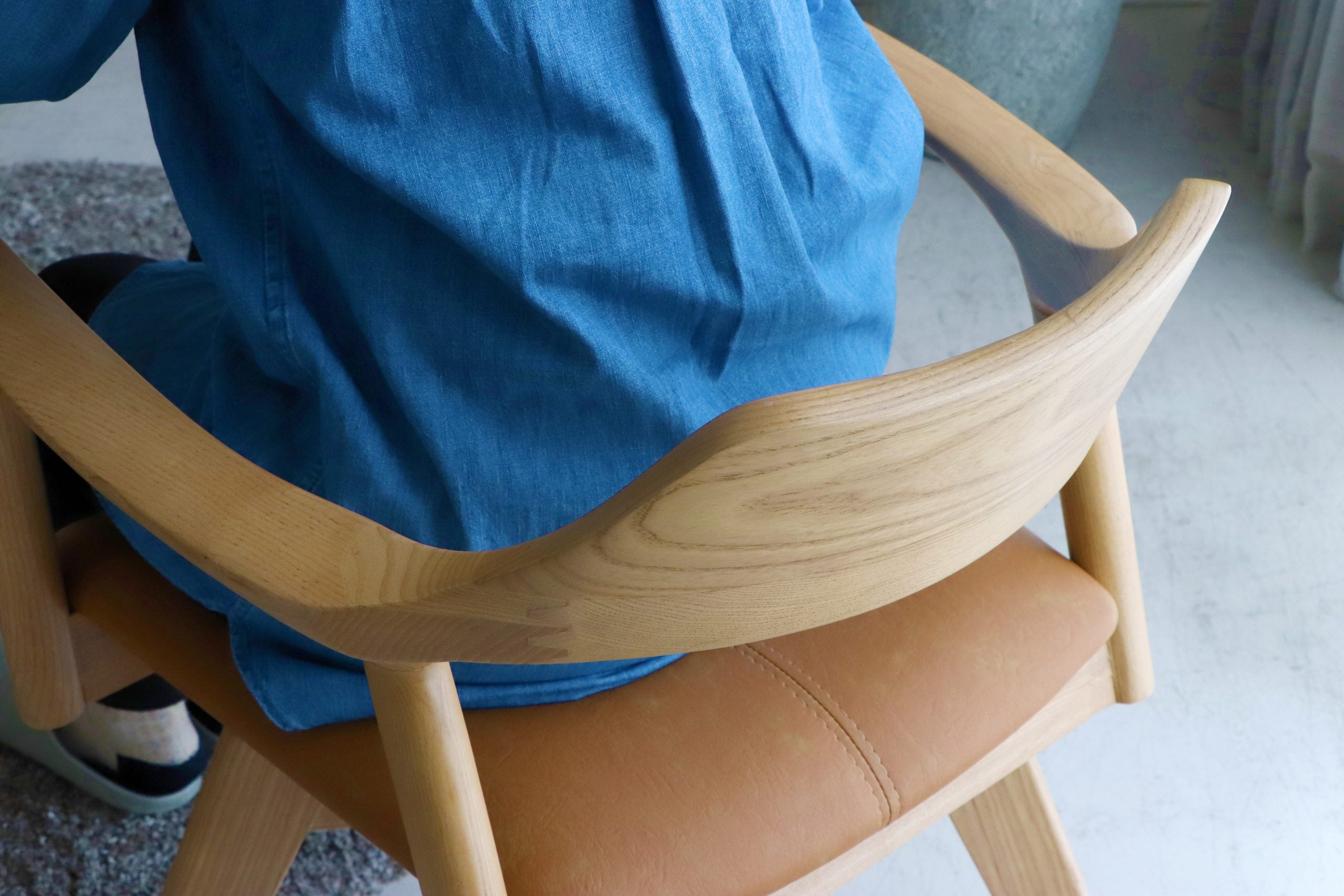 YT-010 回転チェア