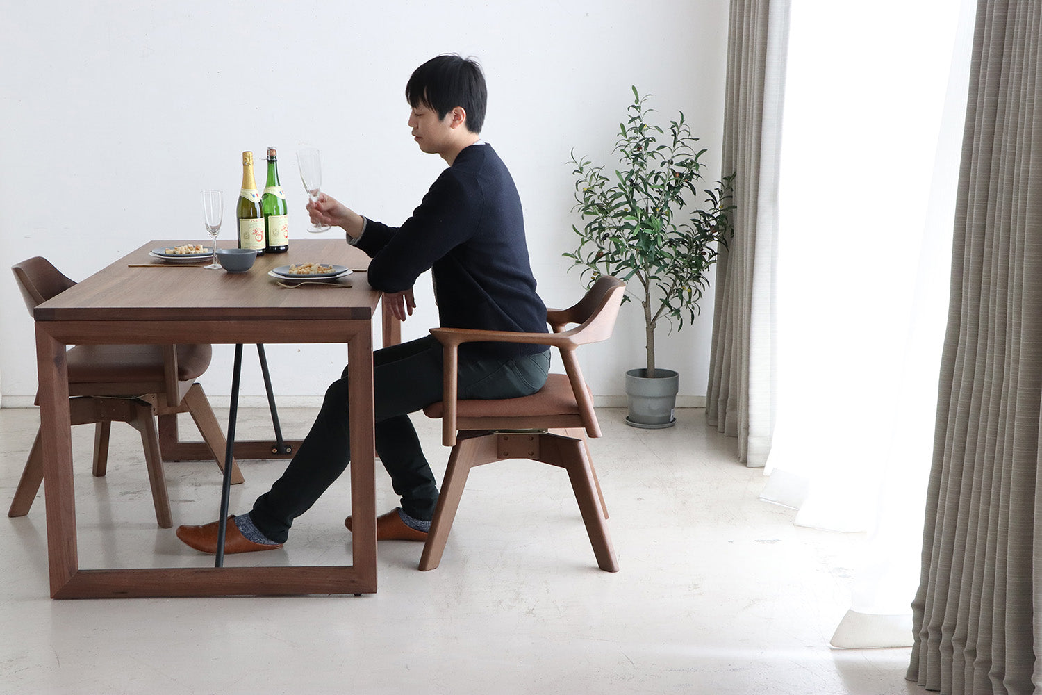 YT-010 回転チェア