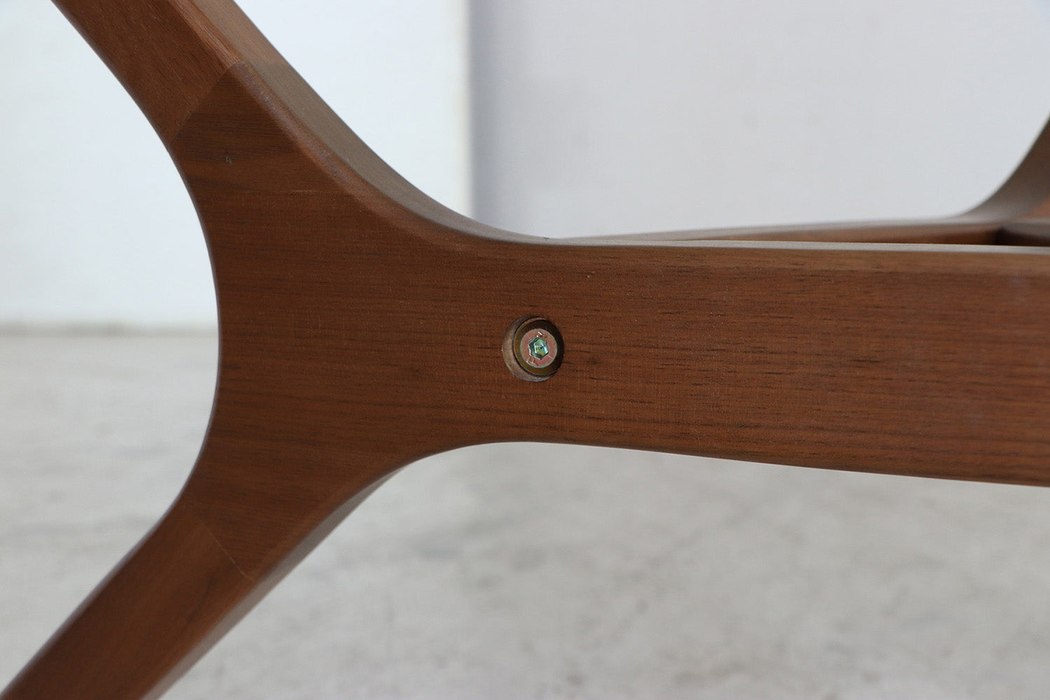 アモール ガラステーブル