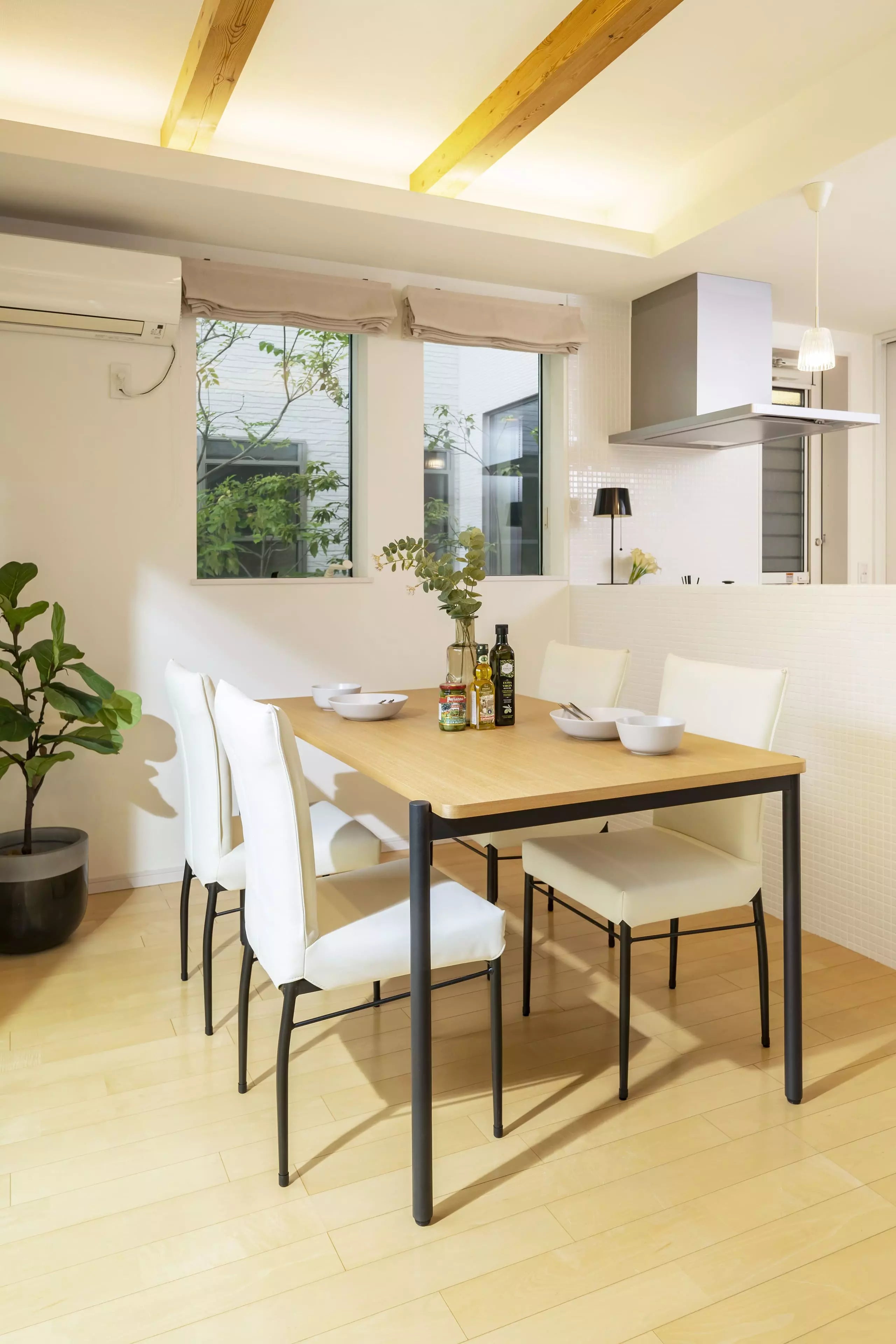 シャルム ダイニングテーブル