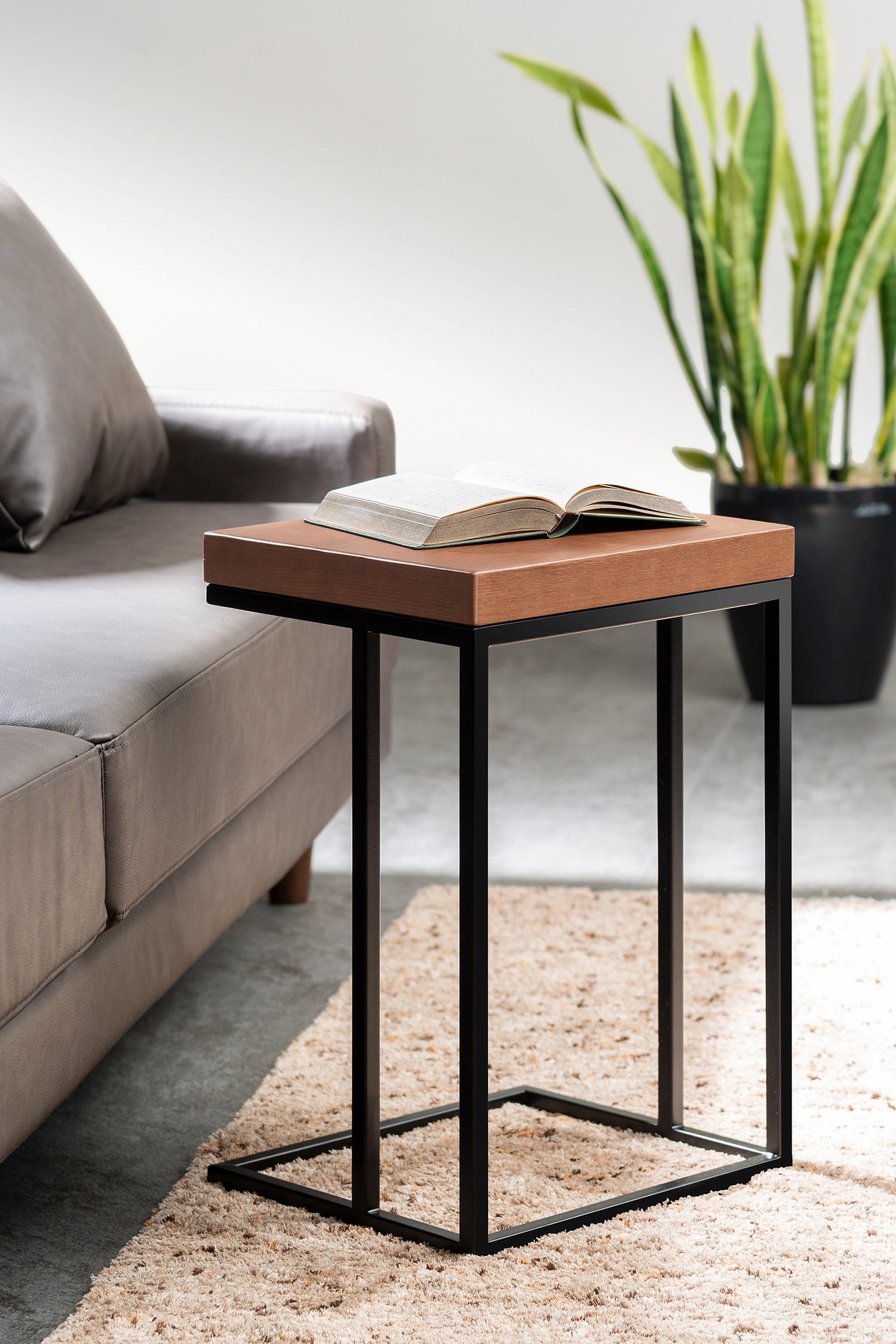 テモルタ サイドテーブル