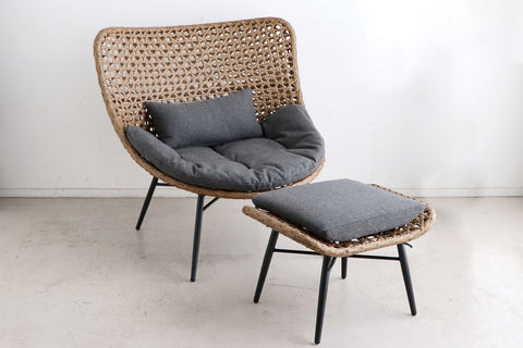 リゾネア　パーソナルチェア　オットマン付き