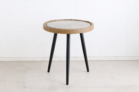 リゾネア　サイドテーブル